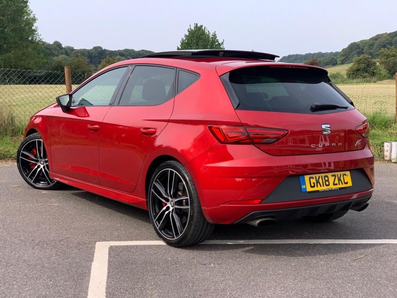 SEAT LEON