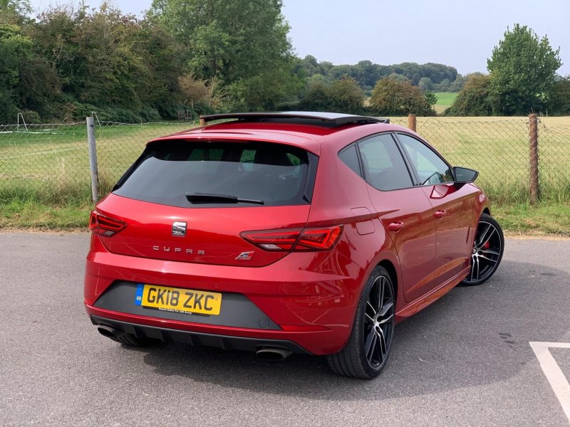 SEAT LEON