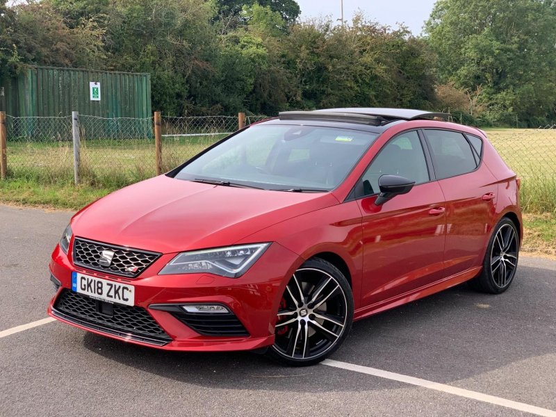 SEAT LEON