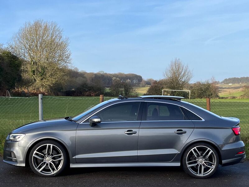 AUDI S3