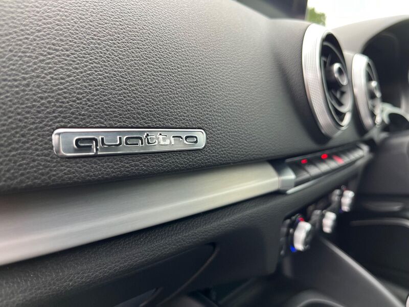 AUDI S3