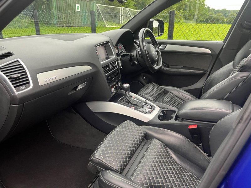 AUDI SQ5