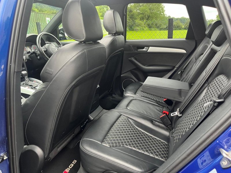 AUDI SQ5