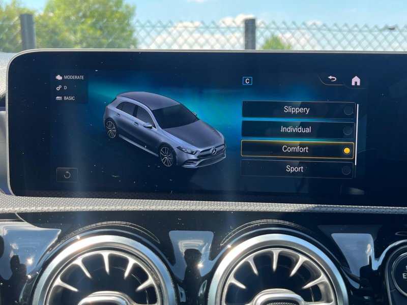 MERCEDES-BENZ A CLASS