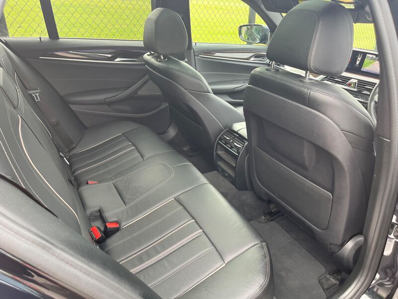 BMW 5 SERIES
