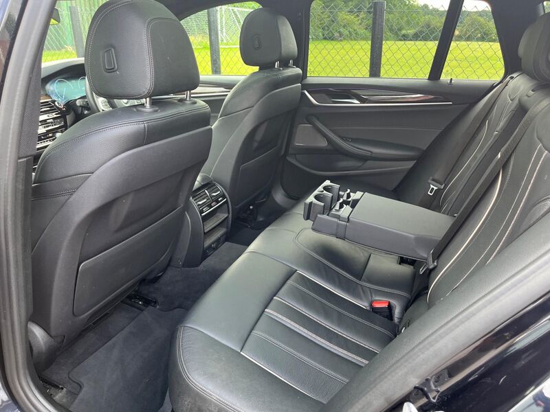 BMW 5 SERIES