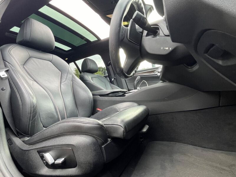 BMW 5 SERIES