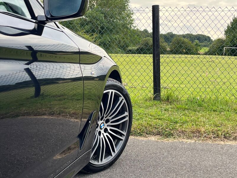 BMW 5 SERIES