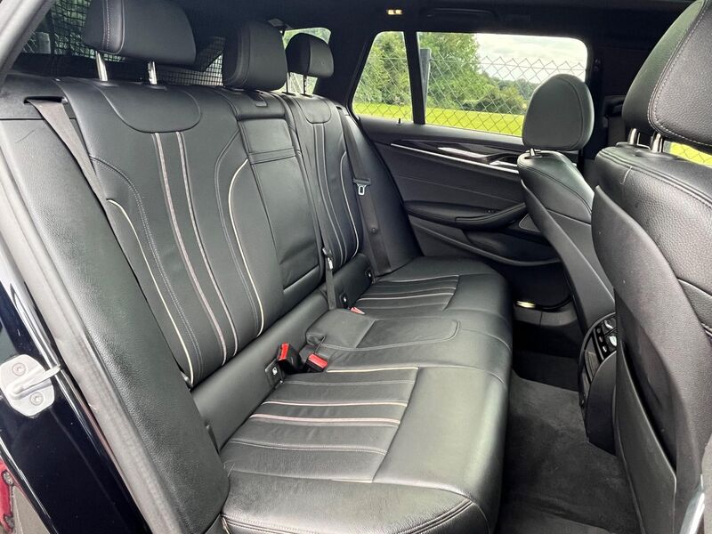 BMW 5 SERIES
