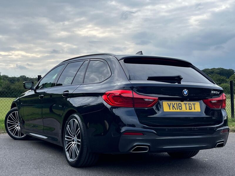 BMW 5 SERIES