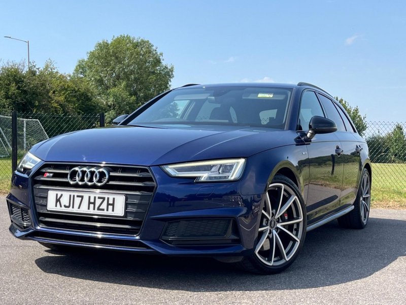 AUDI S4