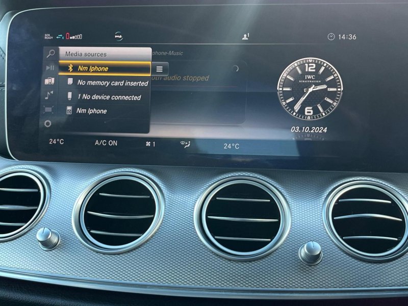 MERCEDES-BENZ E CLASS