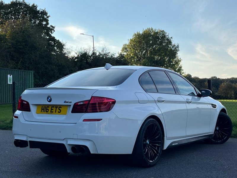 BMW M5