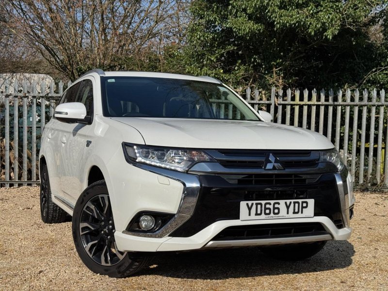 MITSUBISHI OUTLANDER 2.0h 12kWh GX4h CVT 4WD Euro 6 (s/s) 5dr